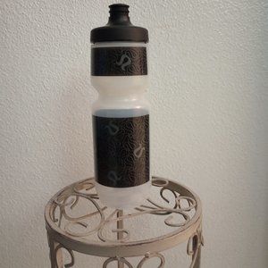 Lululemon Cyclist Squirt Water Bottle